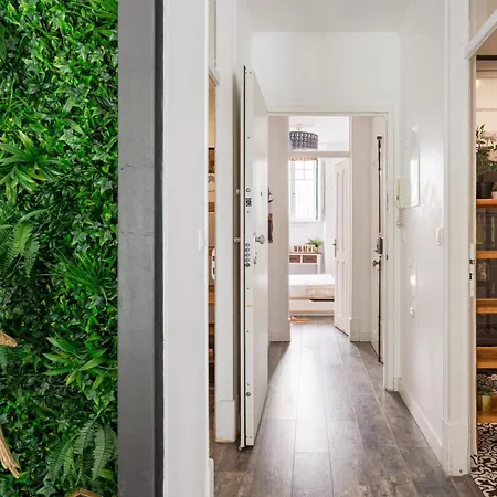 Modern 3br W/ Terrace & Bbq - Near Tram 28 | By Airnest Appartement