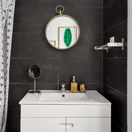 Modern 3br W/ Terrace & Bbq - Near Tram 28 | By Airnest Appartement *