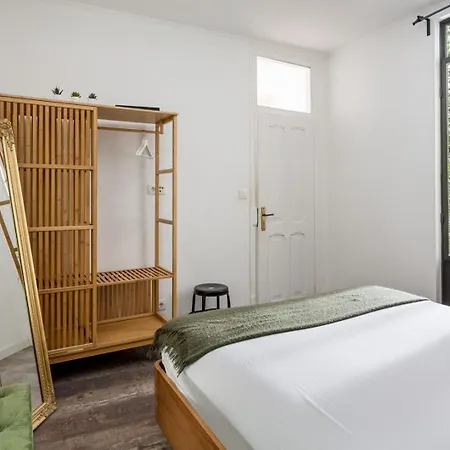 Modern 3br W/ Terrace & Bbq - Near Tram 28 | By Airnest 公寓 Lisboa