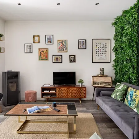 Modern 3br W/ Terrace & Bbq - Near Tram 28 | By Airnest *