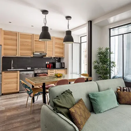 아파트 Modern 3br W/ Terrace & Bbq - Near Tram 28 | By Airnest
